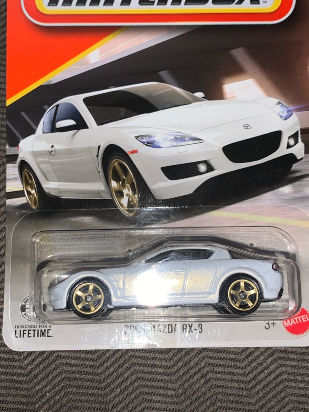 2004 Mazda RX-8 white Matchbox - Picture 3 of 9